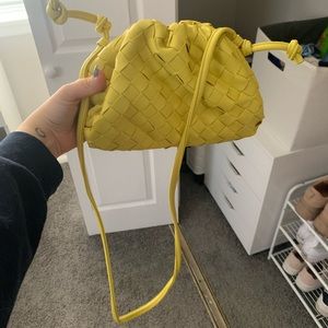 green/yellow purse